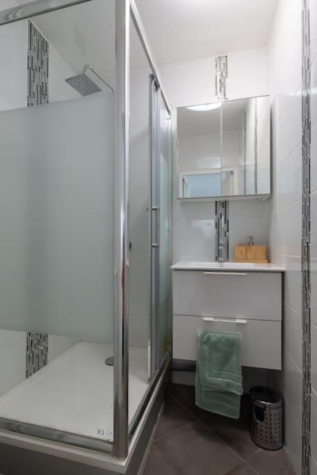Appartement Renove Pour 6 Avec Parking Villeurbanne Exterior foto